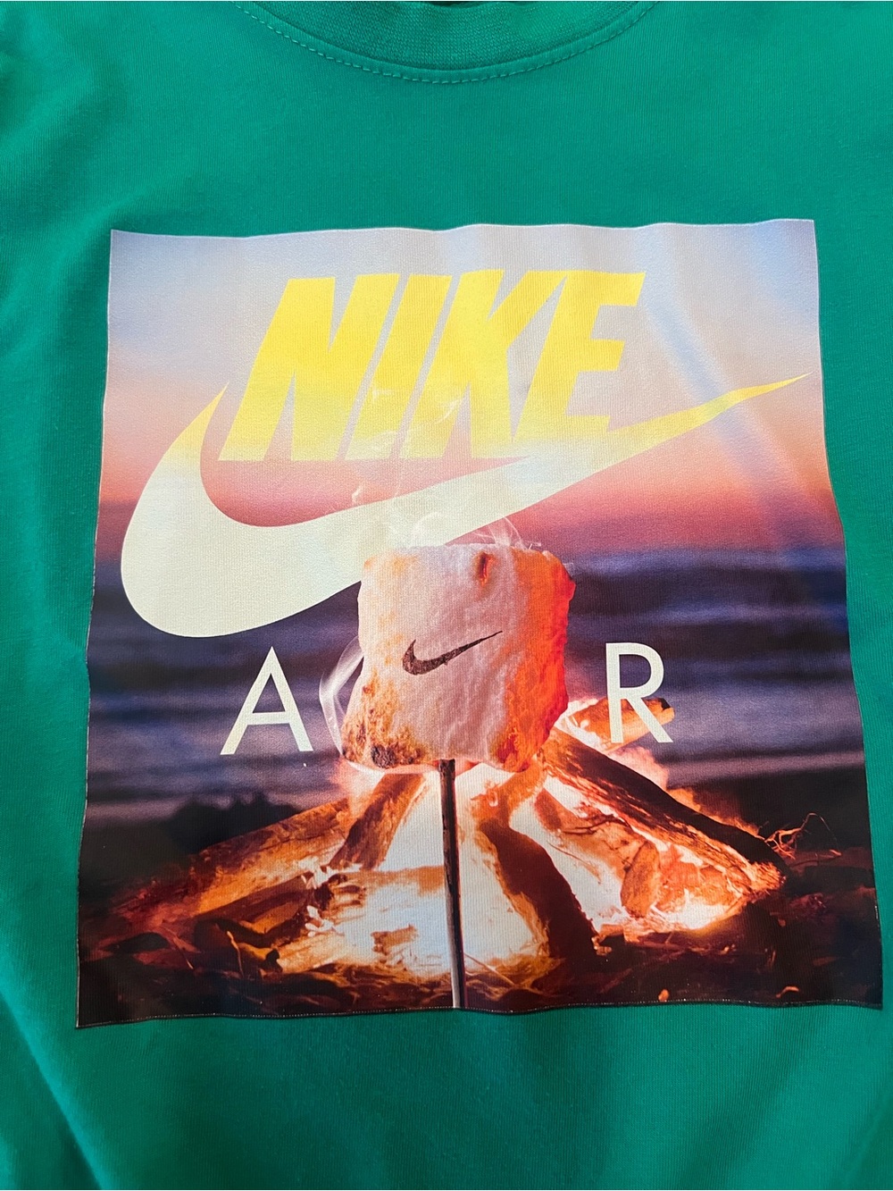 Nike Boys Green Graphic Tee Shirt Campfire Swoosh Size 5-6